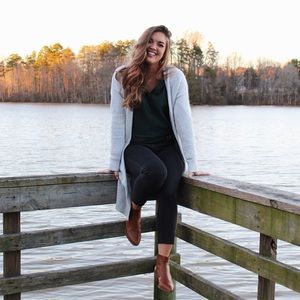 Meet your Posher, Leanna